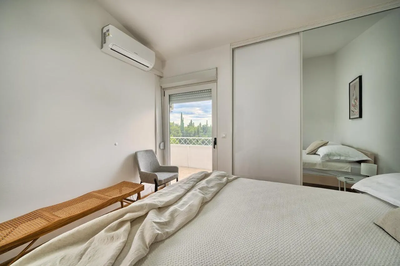 A3 - Luxury Apt W Big Balcony 4 Min Walk To Beach سبليت شقة